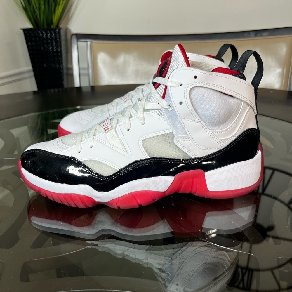 Nike Air Jordan Jumpman Two Trey Bred White Black Red Men's Sneakers Sz 10.5 - Picture 2 of 5
